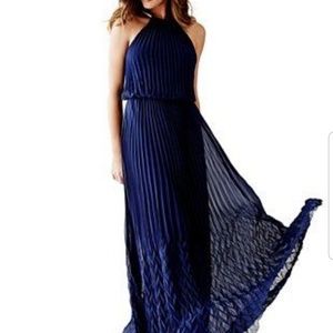 Guess brand size m dress new with tags